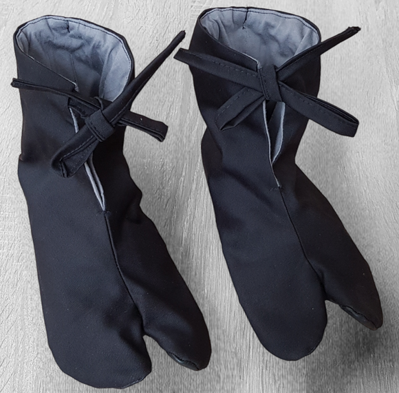 Japanese Samurai Aikido Iaido Tabi Black Shoes on ties for tatami