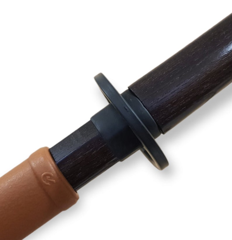 Wooden bokken Daito 102 cm (40.1") with patterned rubber tsuba and dome, plastic saya for Iaido - European Ash