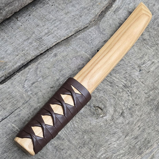 Wooden tanto Japanese style with tsukamaki - European Ash