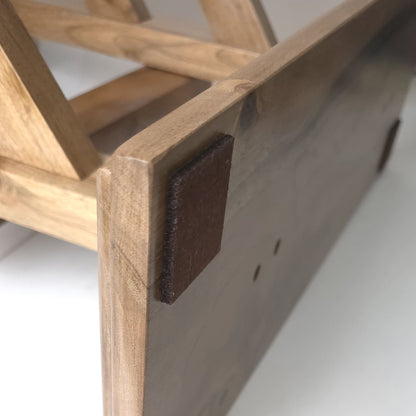 legant wooden stand for sword display – ideal for collectors and martial artists