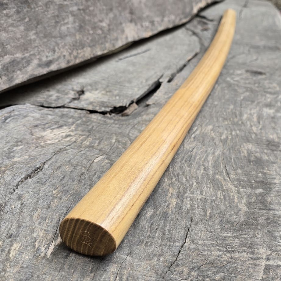 Wooden bokken - Japanese sword - Bokuto 102 cm (40.1") for Aikido and Kendo - Robinia Wood