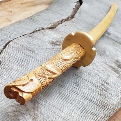Дерев'яний Bokken Daito Deluxe Dragon 102 (40.1") см з цуба- Айкідо, Кендзюцу - Robinia Wood