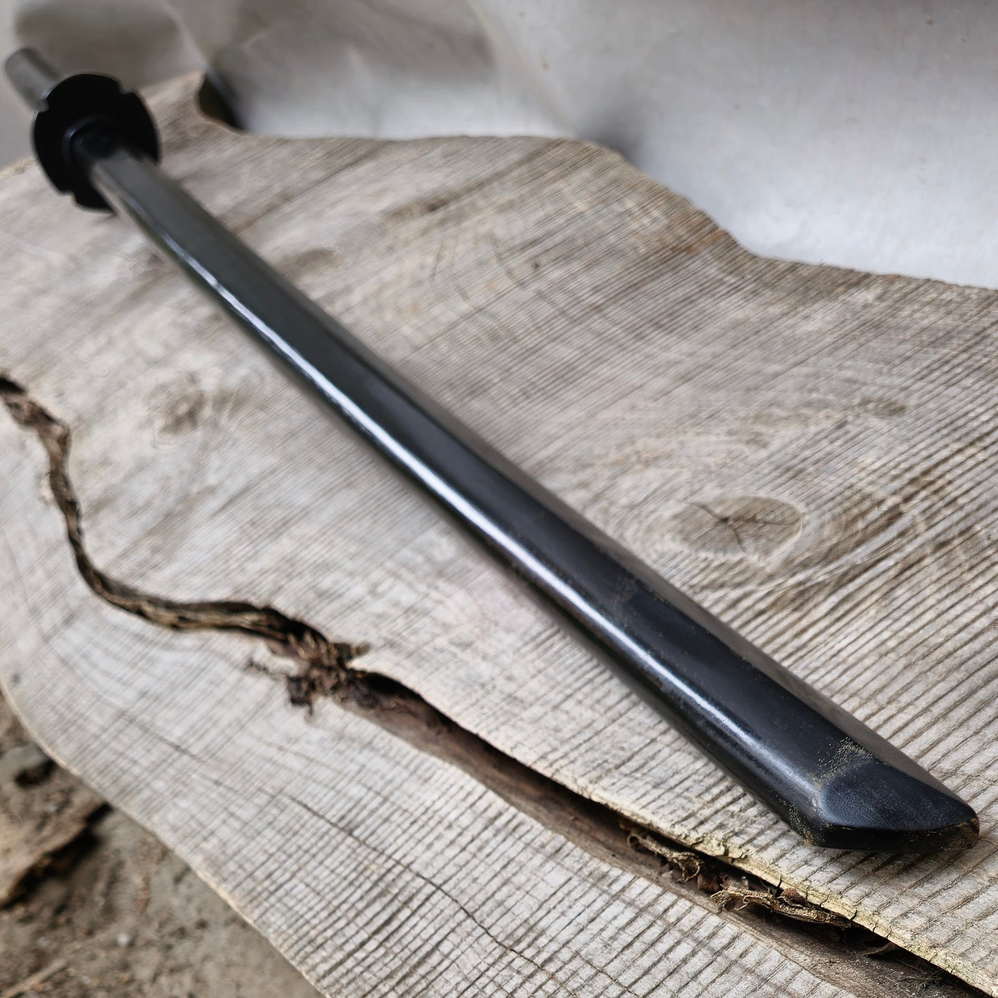 Wooden Long Chinese two-handed wushu sword Miao Dao 150 cm (59") - Robinia Wood