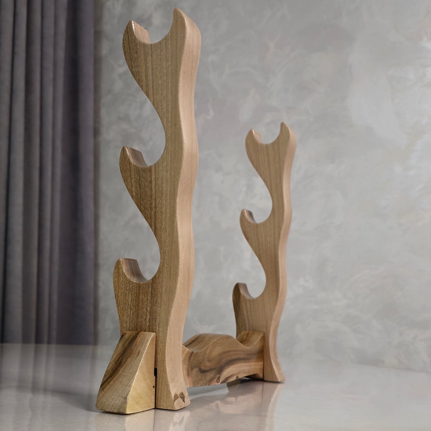 Elegant wooden stand for sword display – ideal for collectors and martial artists