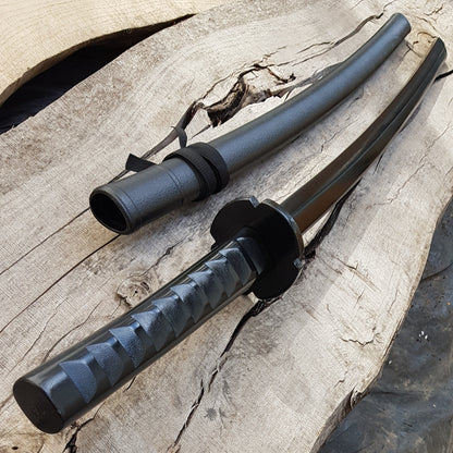 Wooden bokken Daito Deluxe with tsuba, plastic saya for Iaido - Robinia Wood