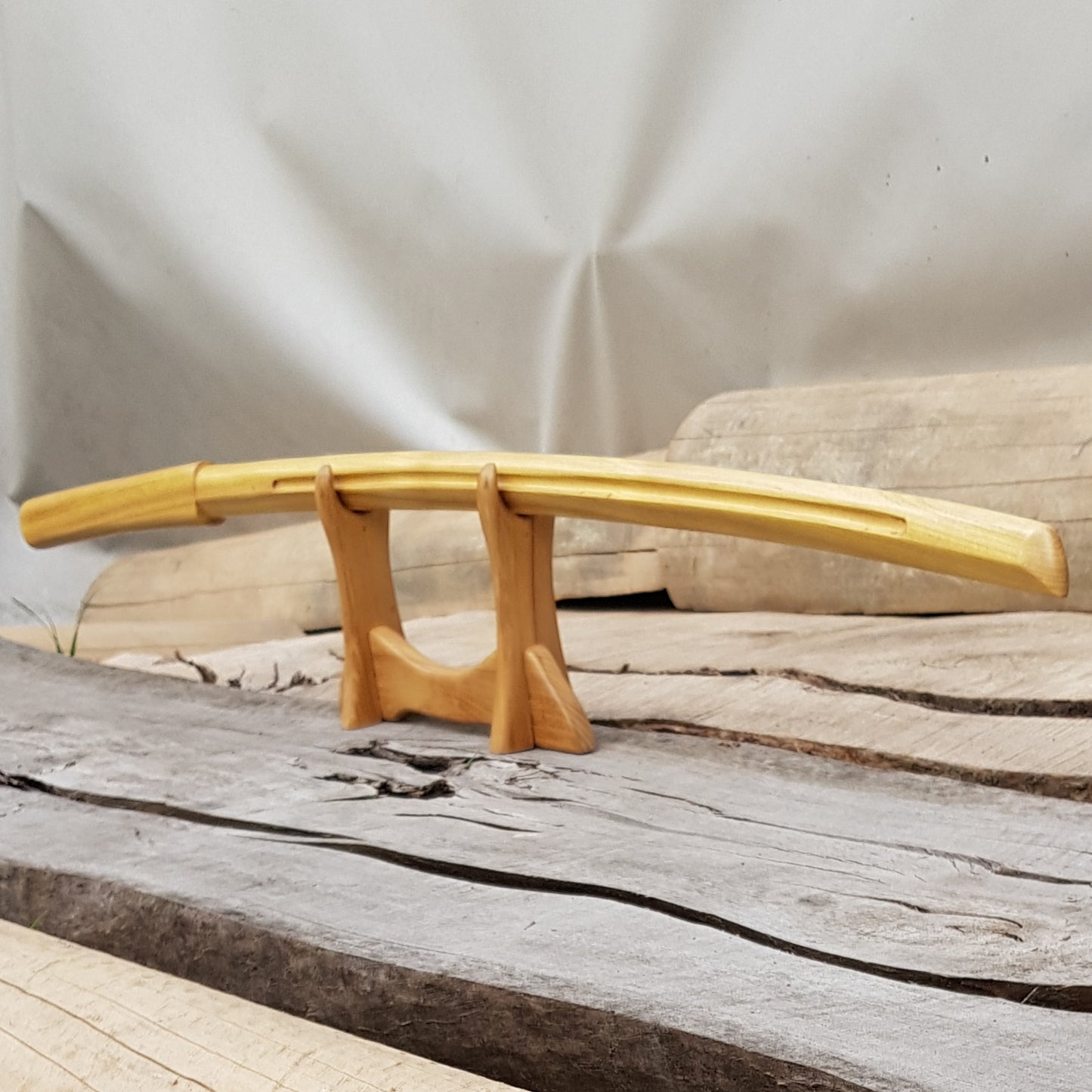 Japanese Bokken Daito 102 (40.1") with groove - Aikido, Kendo - Robinia Wood