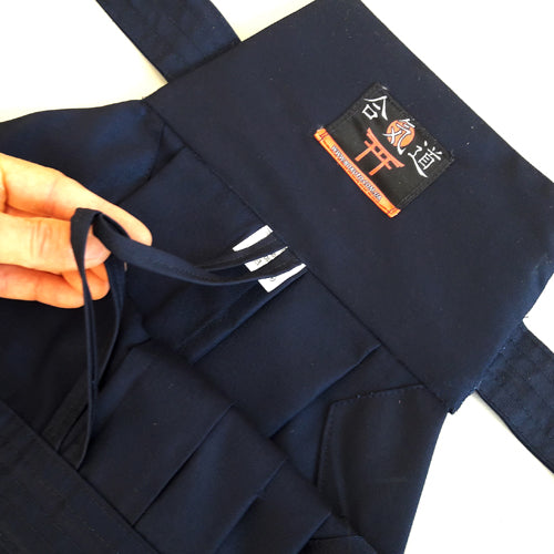 High-quality samurai hakama made from durable fabric, perfect for training and ceremonies