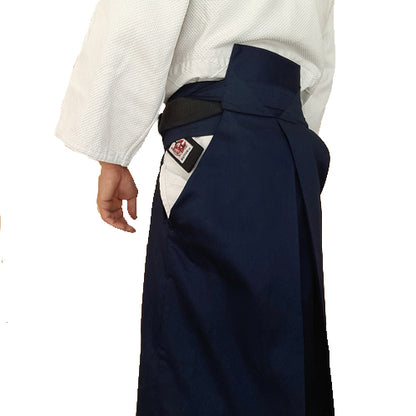 High-quality samurai hakama made from durable fabric, perfect for training and ceremonies