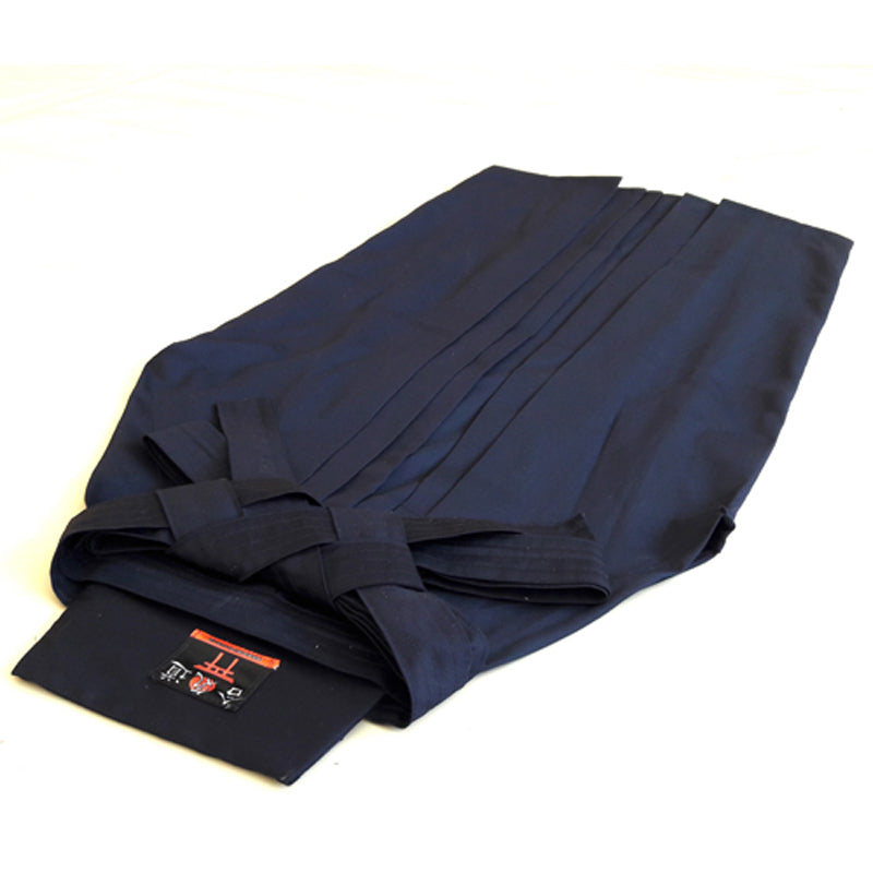 Hakama on sale Bokuto Deluxe Hinode for Aikido Kendo Iaido (Black, Navy Blue)