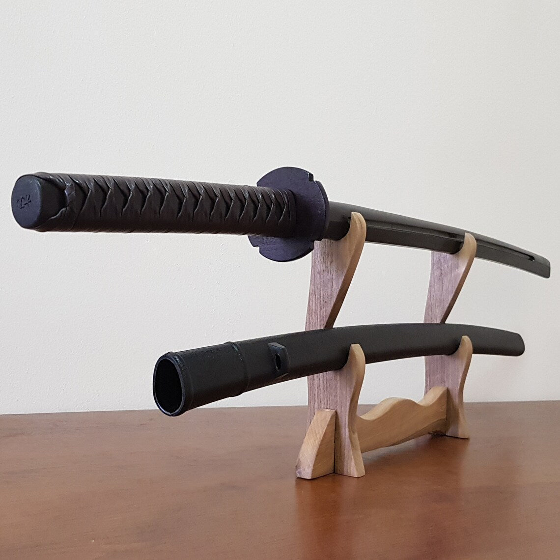 Wooden daito bokken with groove, tsuba, plastic saya and tsukamaki - Japanese sword 102 cm (40.1") for Aikido and Kendo - Robinia Wood