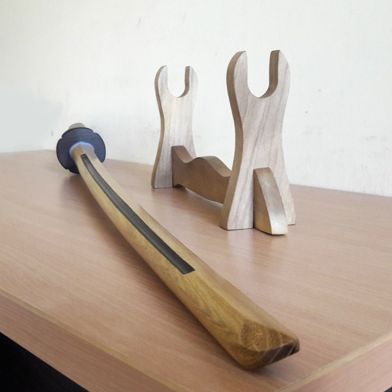 Japanese Bokken Daito 102 (40.1") with brown groove, hahdle and tsuba