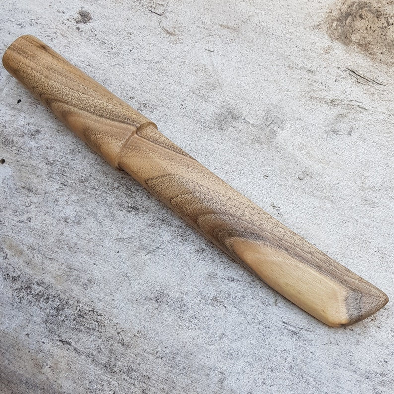 Wooden tanto - Japanese style - Walnut