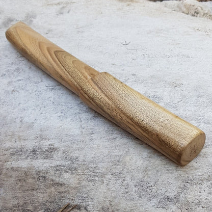 Wooden tanto - Japanese style - Walnut