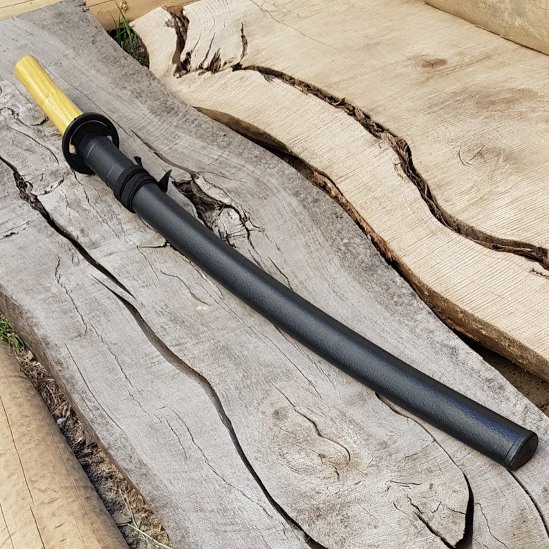 Wooden bokken Daito 102 cm (40.1") with groove, patterned rubber tsuba and dome, plastic saya for Aikido and Iaido - Robinia Wood