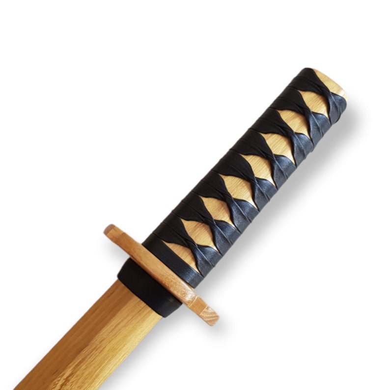Kodachi short Japanese sword bokken with tsuba and tsukamaki 54.5 cm (21,2") - European Ash