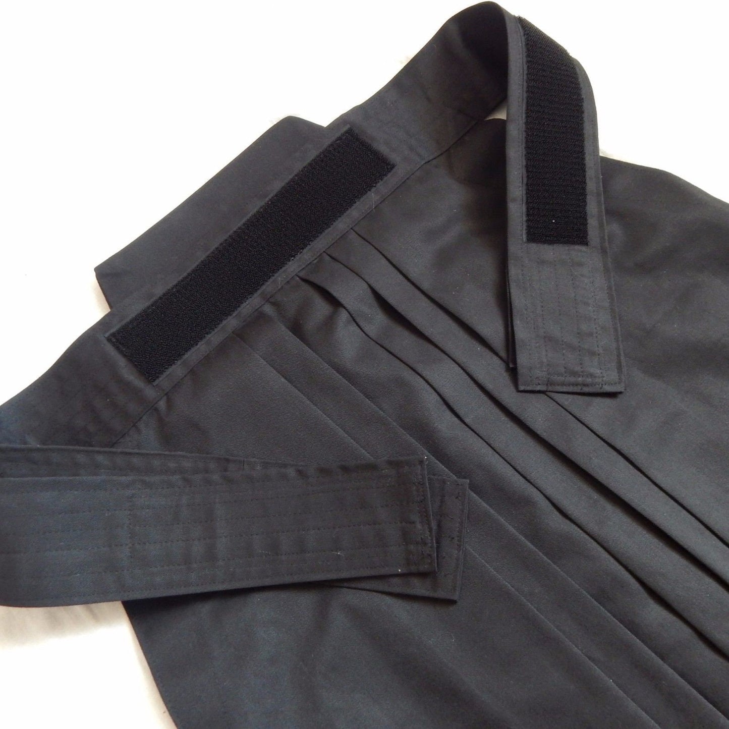 Japanese Hakama with Hook and Loop Fastener - Budo - Aikido - Kendo (Black)