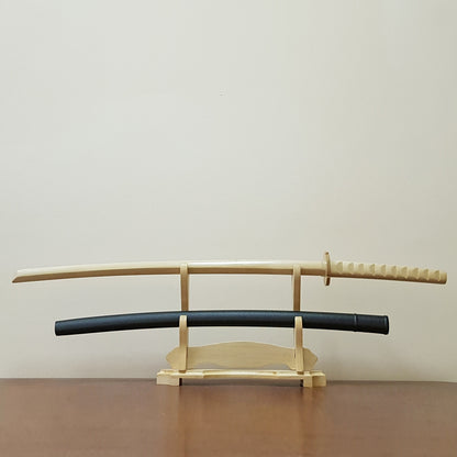 Wooden bokken Daito Deluxe with tsuba, plastic saya for Iaido - European Hornbeam